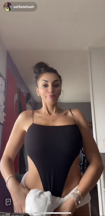 Leaked Selatahsah private photo viral onlyfans