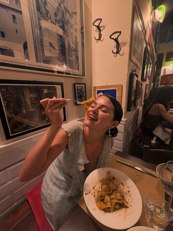 Leaked Selena gomez  page private photo viral onlyfans