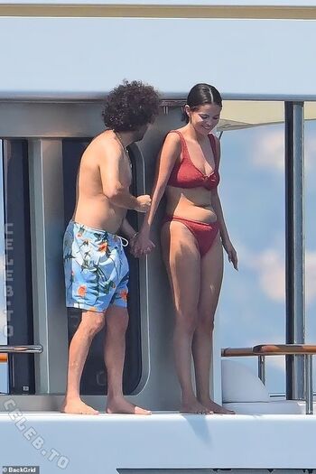 Leaked Selena gomez  page private photo viral onlyfans