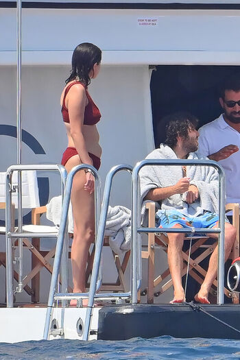 Leaked Selena gomez  page private photo viral onlyfans