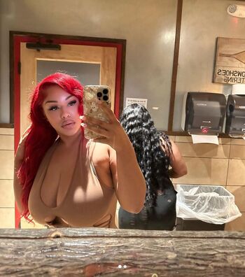 Leaked Selenealeche private photo viral onlyfans