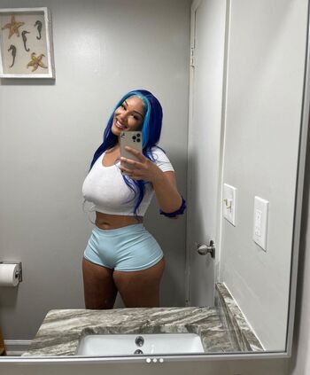 Leaked Selenealeche private photo viral onlyfans