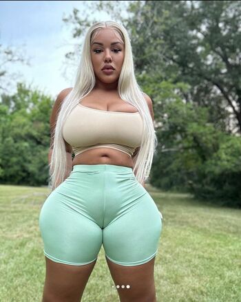 Leaked Selenealeche private photo viral onlyfans