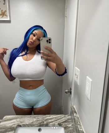 Leaked Selenealeche private photo viral onlyfans