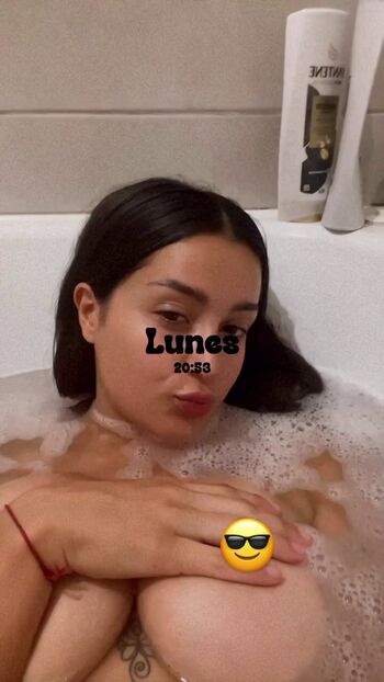 Leaked Seleneitor private photo viral onlyfans