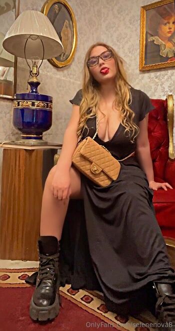 Leaked Selenenova page private photo viral onlyfans