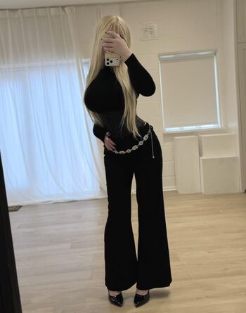 Leaked Sellenelle private photo viral onlyfans