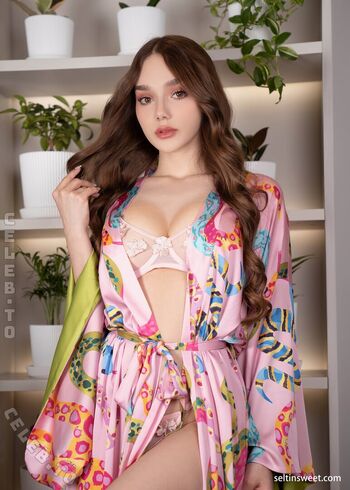 Leaked Seltinofficial page private photo viral onlyfans