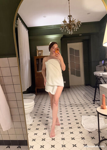Leaked Seltinsweet private photo viral onlyfans
