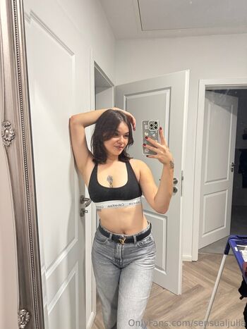sensualjulia