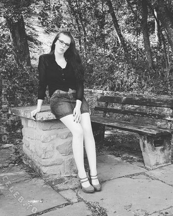 Leaked Senta kristall private photo viral onlyfans