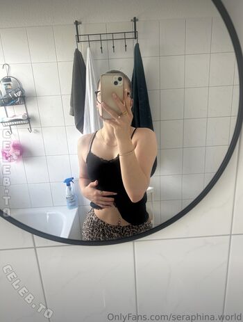 Leaked Seraphina world private photo viral onlyfans