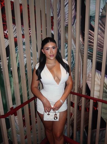 Leaked Serenaaz page private photo viral onlyfans