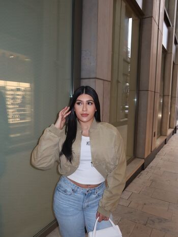 Leaked Serenaaz private photo viral onlyfans