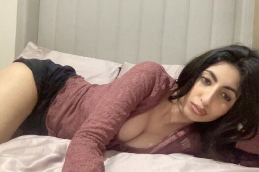 Leaked Servesyra private photo viral onlyfans