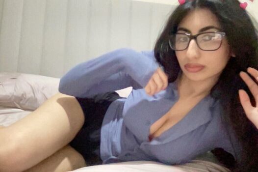 Leaked Servesyra private photo viral onlyfans