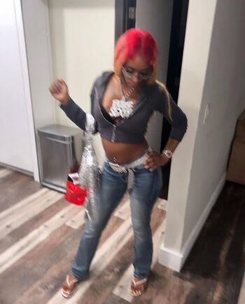 Sexxy Red