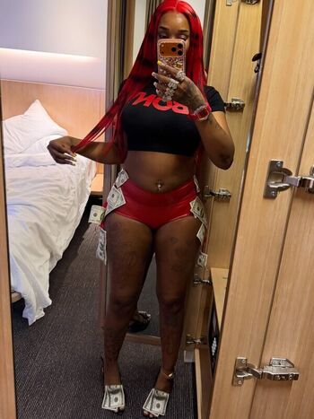 Sexxy Red