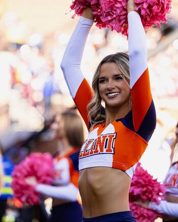 Sexy Cheerleaders