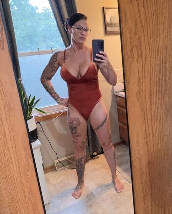 Sexy Workout Babe