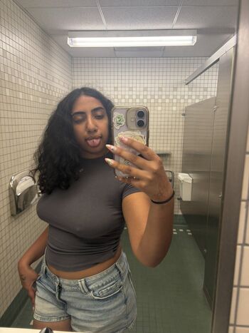 Leaked Sexybaefrr private photo viral onlyfans