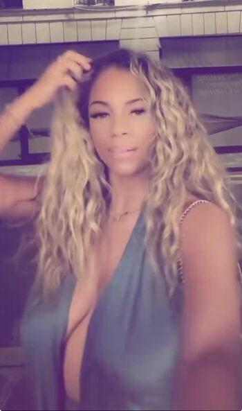 Leaked Sftr fr private photo viral onlyfans