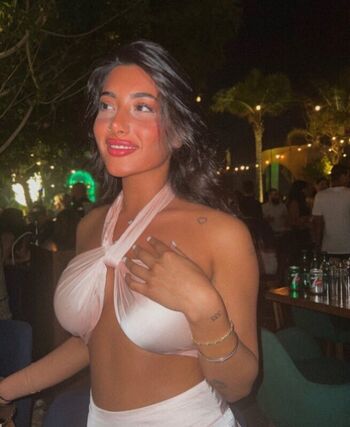 Leaked Shadiabaghdadi private photo viral onlyfans