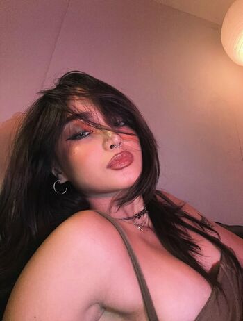 Leaked Shainna gayle de castro private photo viral onlyfans
