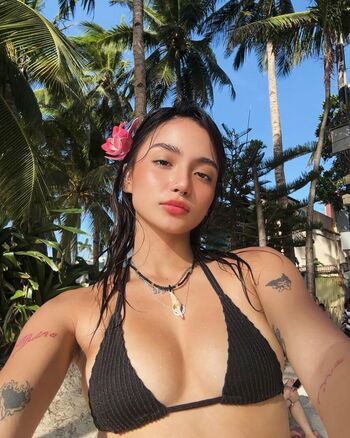 Leaked Shainna gayle de castro page private photo viral onlyfans