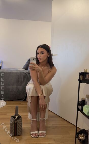 Leaked Shakiravv private photo viral onlyfans