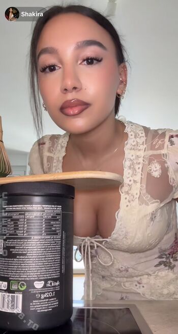 Leaked Shakiravv private photo viral onlyfans
