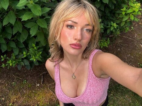 Leaked Sharon vape private photo viral onlyfans