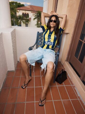 Shay Mitchell
