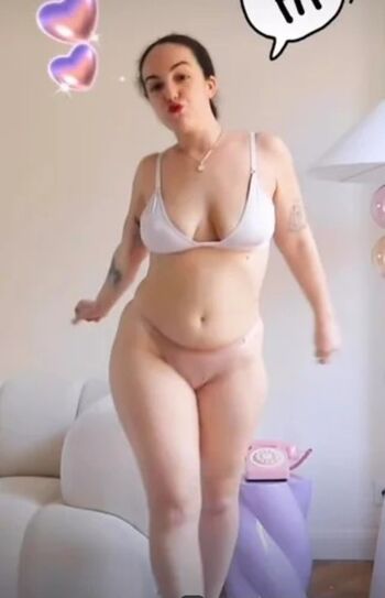 Leaked Shera kerienski page private photo viral onlyfans