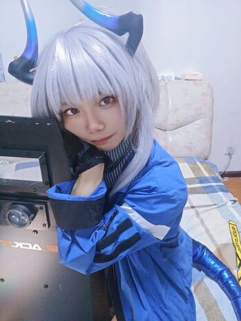 Shigure_Yolkoo