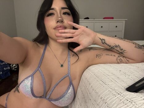 Leaked Shilynn velez private photo viral onlyfans