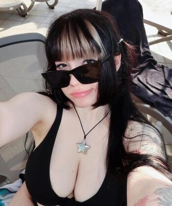 Leaked Shini waifu private photo viral onlyfans