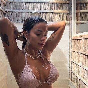 Shirley Arica