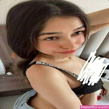 Leaked Shivanya private photo viral onlyfans