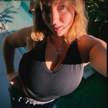 Leaked Shona colson private photo viral onlyfans