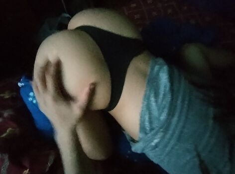 Show Your Girlfriend