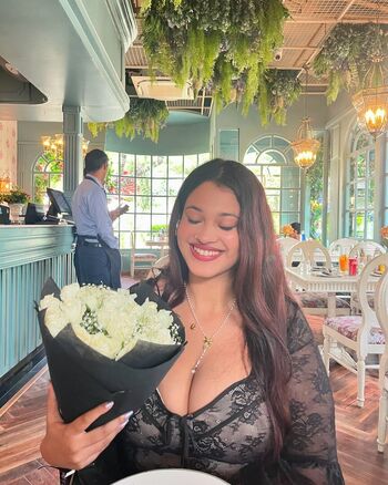 Leaked Shruti mishra private photo viral onlyfans