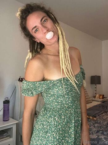 Sienna June