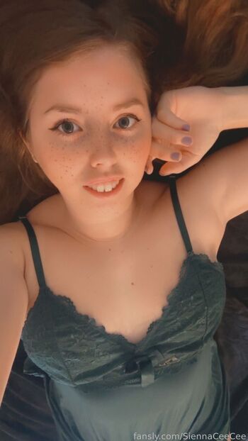 Leaked Siennaceecee private photo viral onlyfans