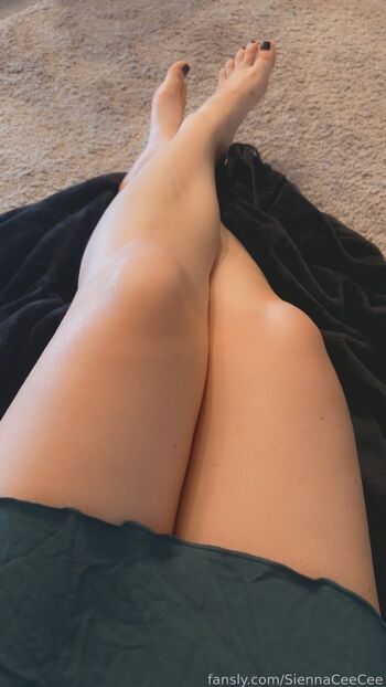 Leaked Siennaceecee private photo viral onlyfans