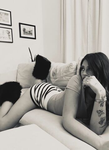 Leaked Siennadotson private photo viral onlyfans