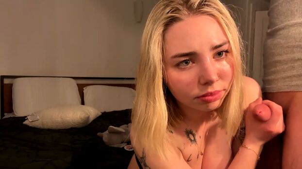 Leaked Siennafox private photo viral onlyfans