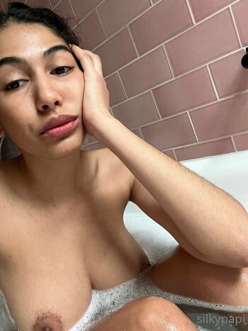Leaked Silkypapi page private photo viral onlyfans
