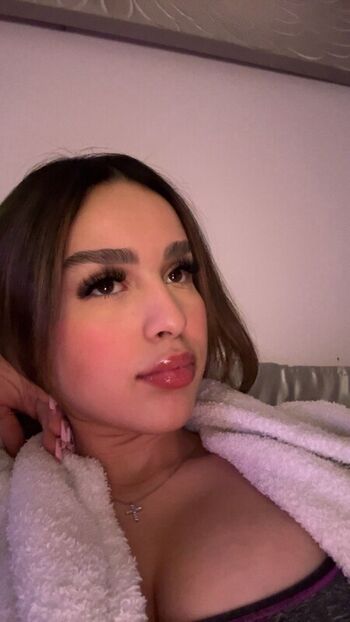 Leaked Simplyneidaa private photo viral onlyfans