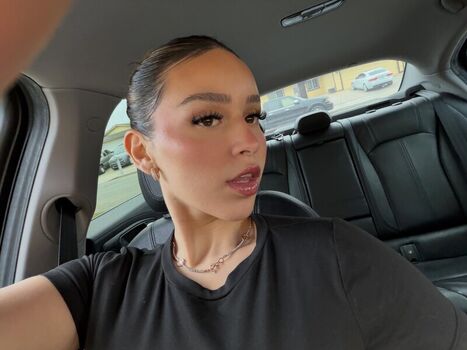 Leaked Simplyneidaa private photo viral onlyfans